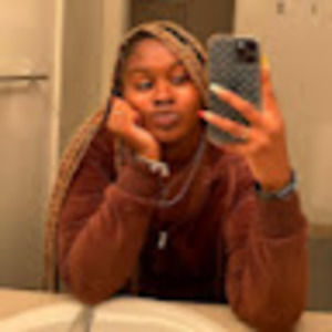 Meet your Posher, Tomia